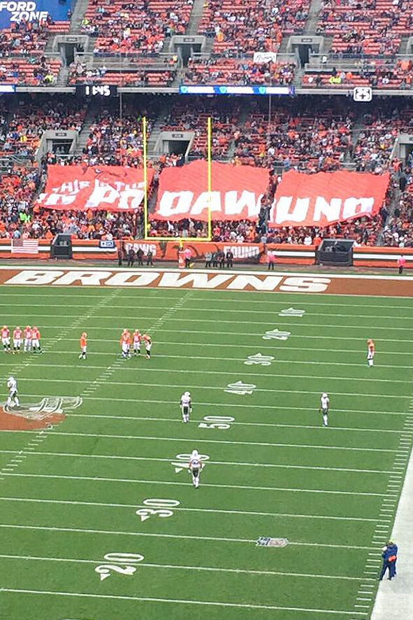 cleveland-browns-dawg-pound.jpg